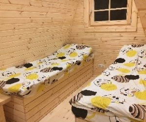 Single bed with bedding storage.jpg